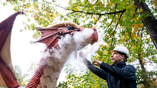 Giant dragon as crowning glory